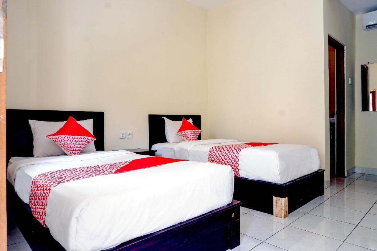 Oyo 2521 Uluwatu Cahya Guest House Kültér fotó
